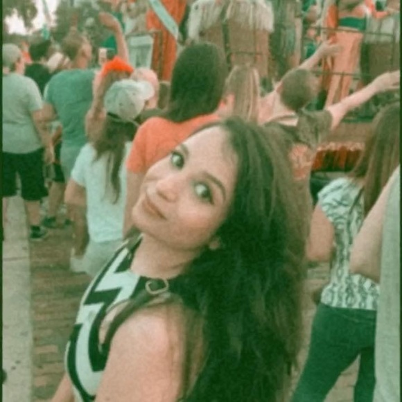 Meet your Posher, Nat - Picture 1 of 1